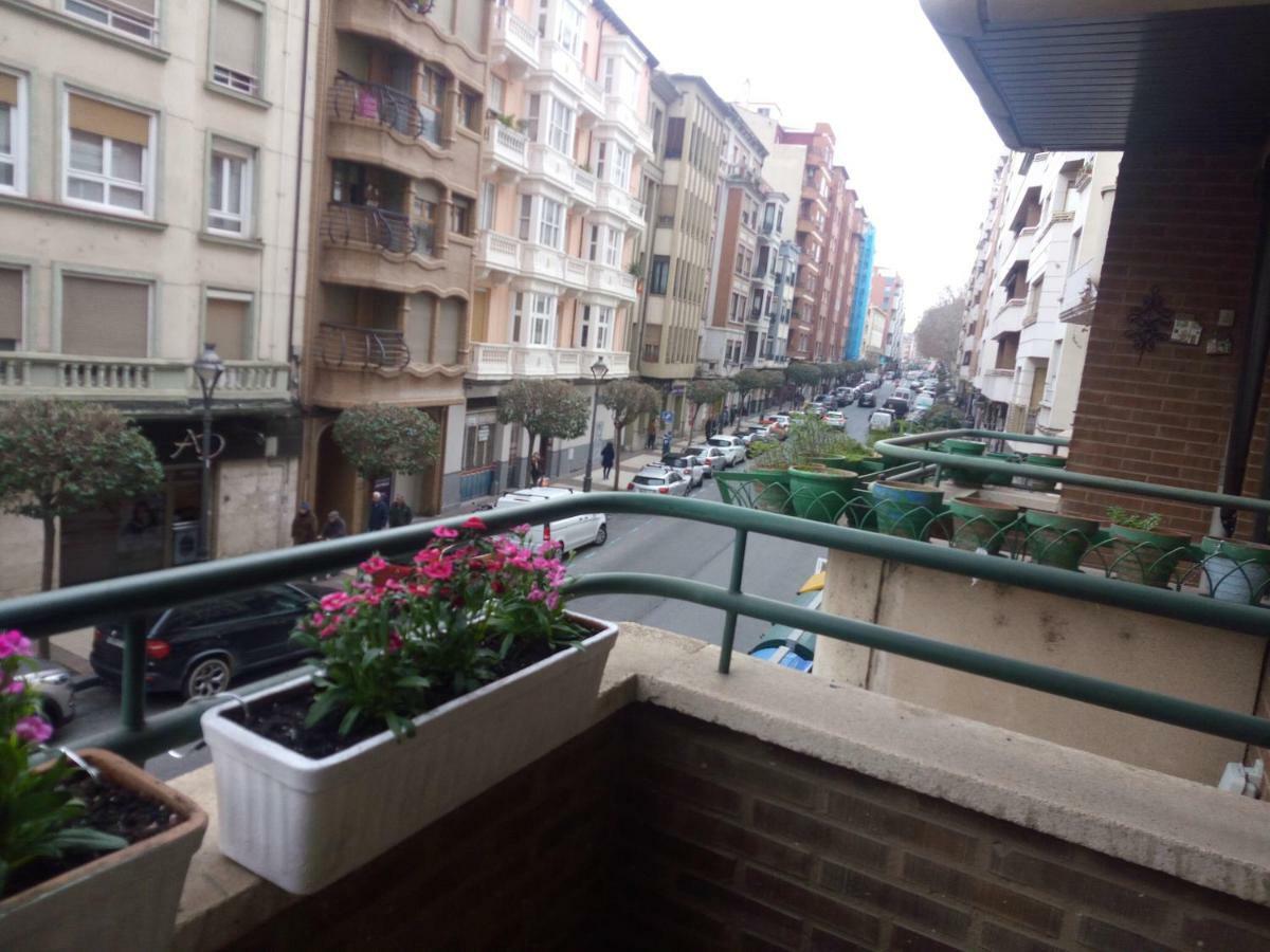Apartamento Ayuntamiento 로그로노 외부 사진